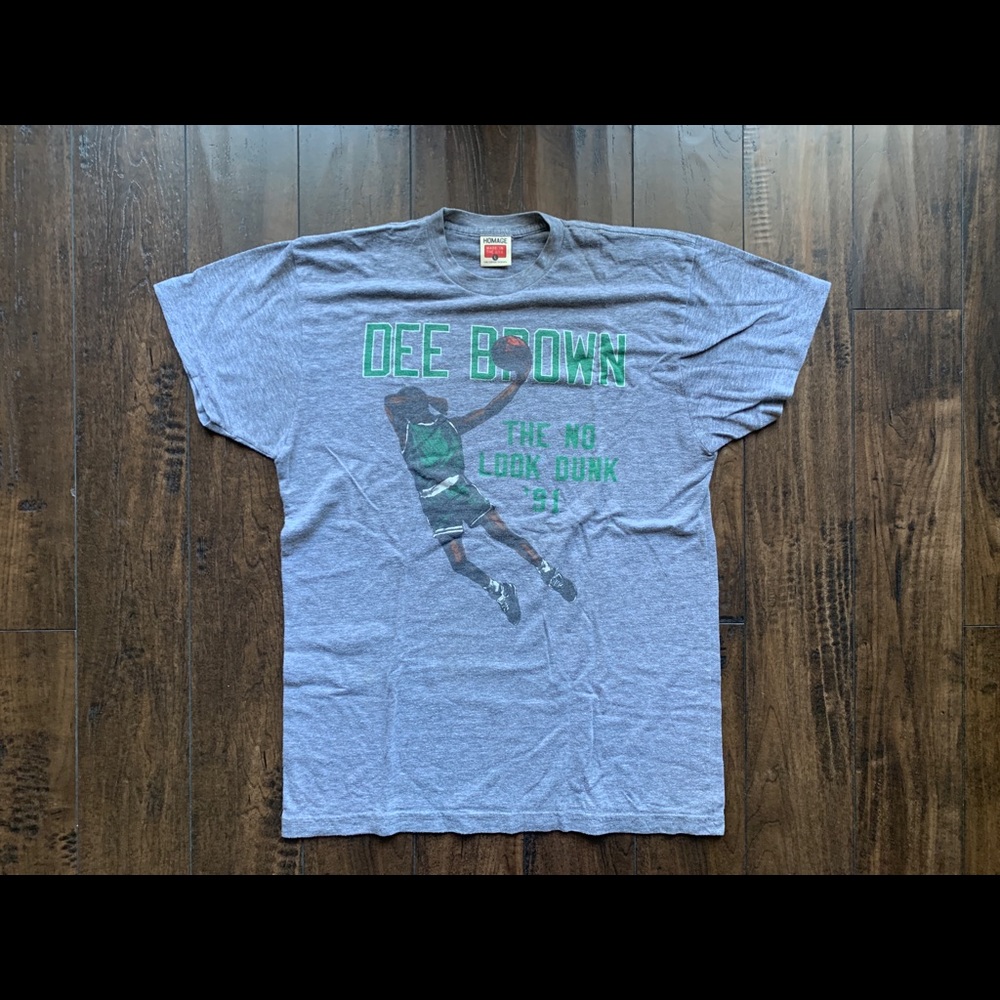 Homage Boston Celtics Dee Brown No Look Dunk T Shirt size L